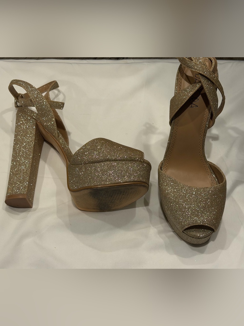 Glitter Platform Peep-Toe Sandals - Gold